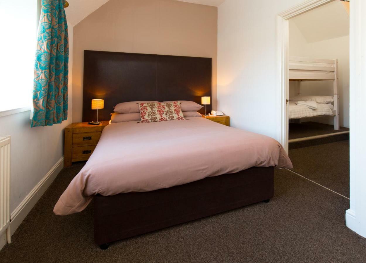 סוואנסי Oxwich Bay Hotel חדר תמונה