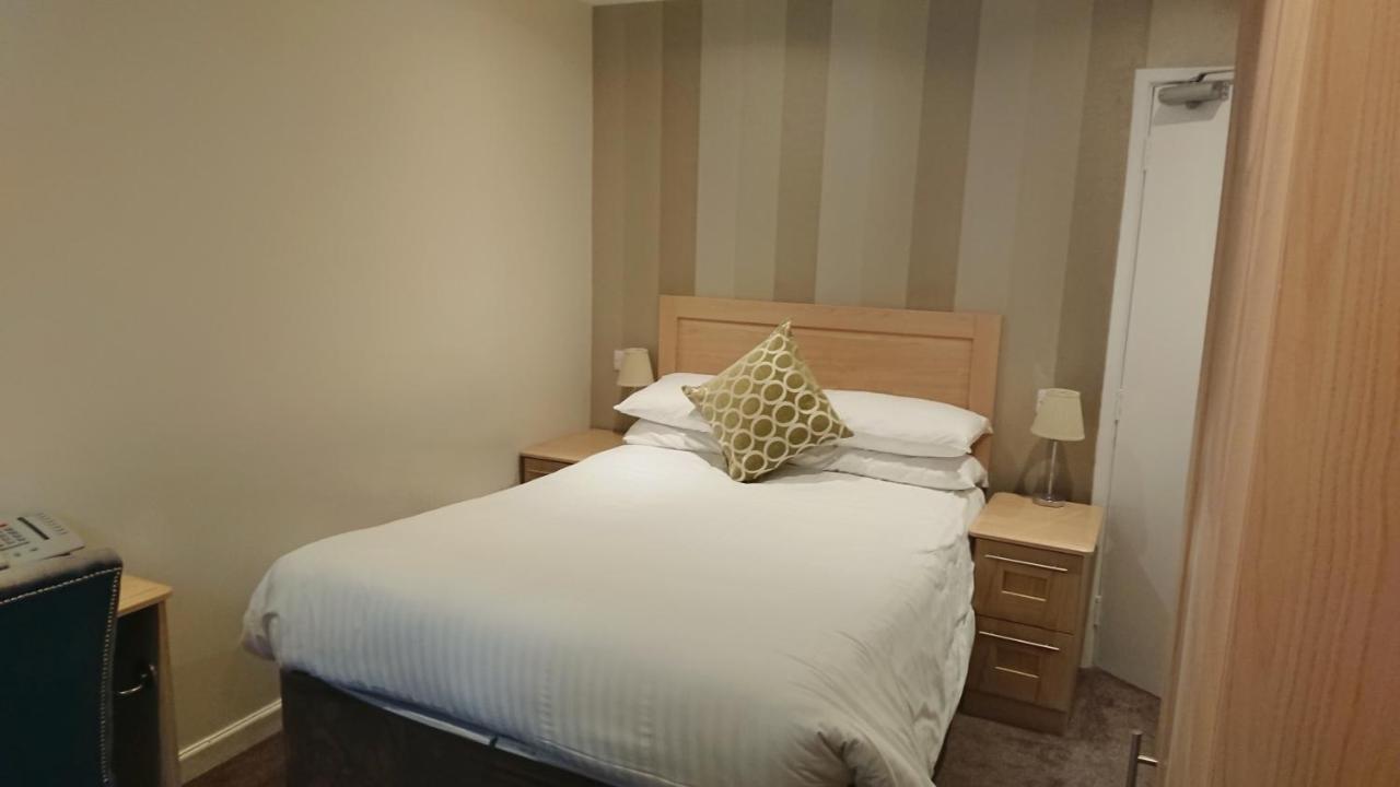 סוואנסי Oxwich Bay Hotel מראה חיצוני תמונה